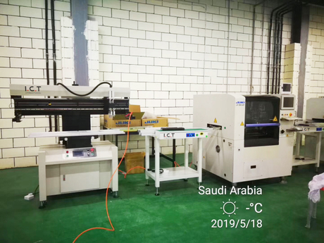 Linea di produzione di moduli luminosi semiautomatici LED