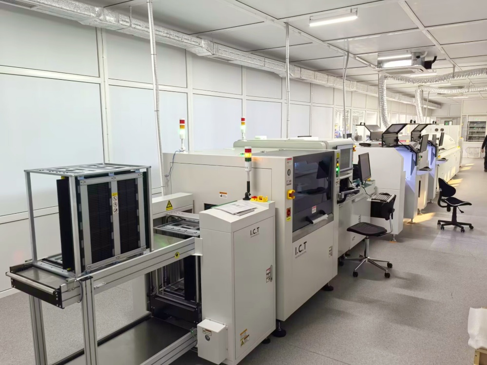 I.C.T SMT Linea in Europa 01.jpg