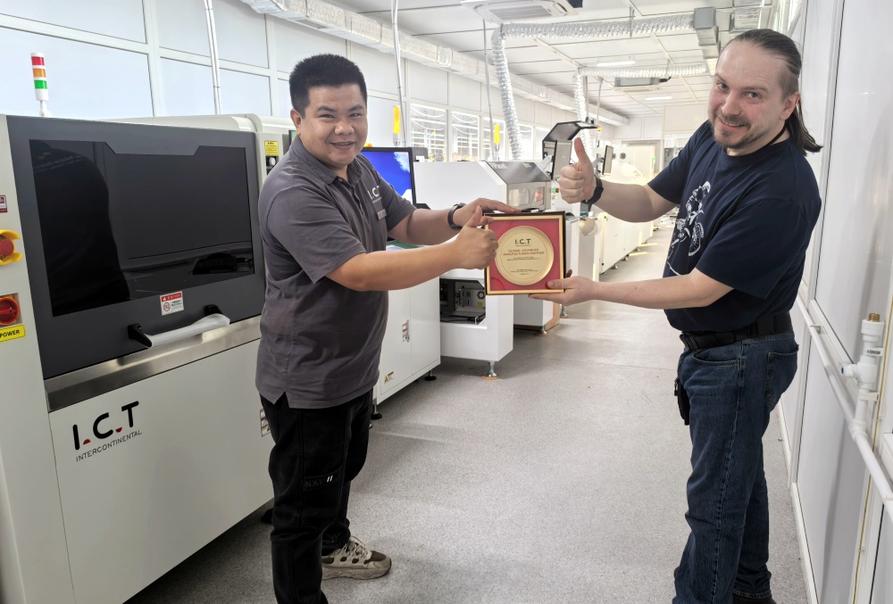 I.C.T SMT Linea in Europa 04.jpg