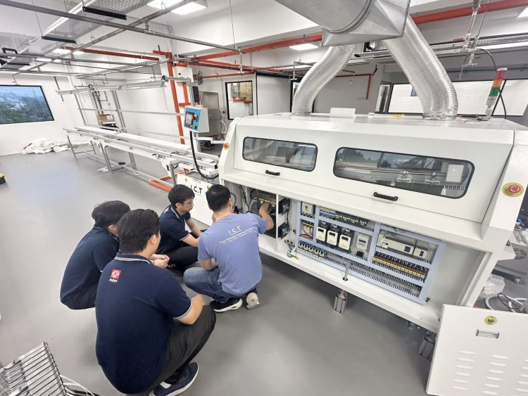 I.C.T Installazione in loco e supporto per la formazione dei tecnici